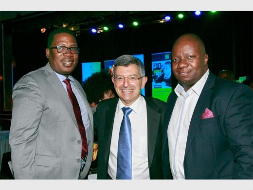 Panyaza Lesufi, the Gauteng MEC for Education; Martin Sweet, managing director of Primestars Marketing and organisers of the programme and McLean Sibanda, the CEO of The Innovation Hub pose for a photograph at the awards ceremony.